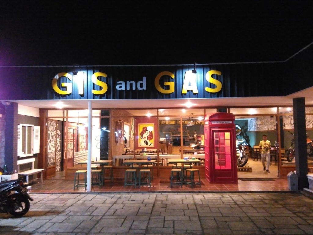 gis and gas cafe