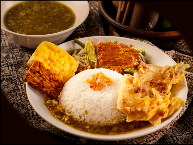 pecel rawon mbok watik