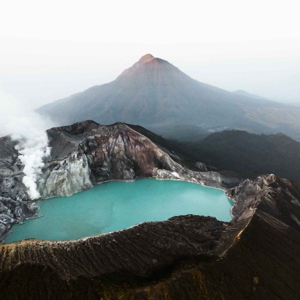 1 Hari Discover Kawah Ijen & Baluran