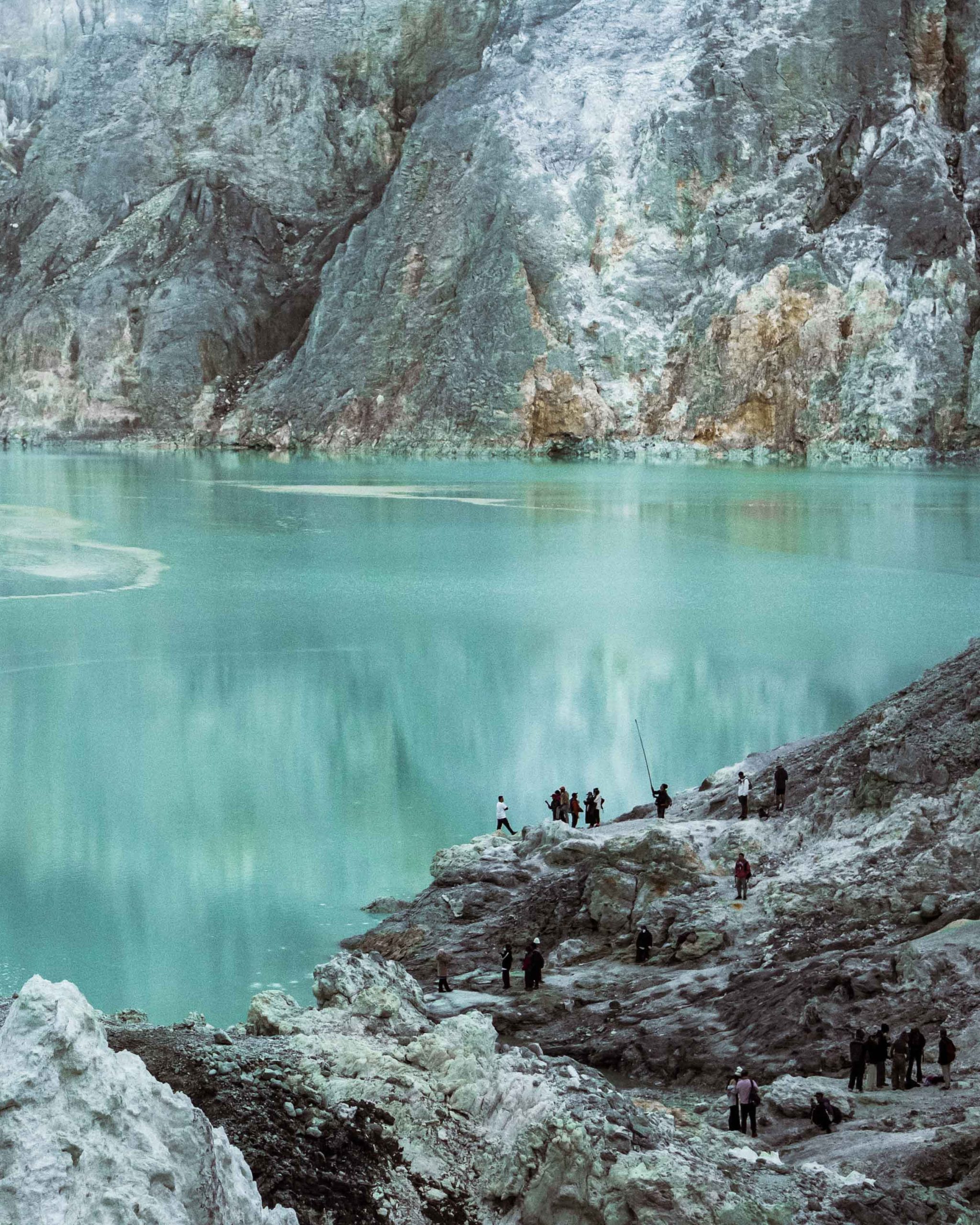 1 Hari Discover Kawah Ijen & Kawah Wurung
