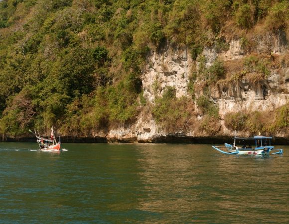 Pantai Sembulungan Banyuwangi