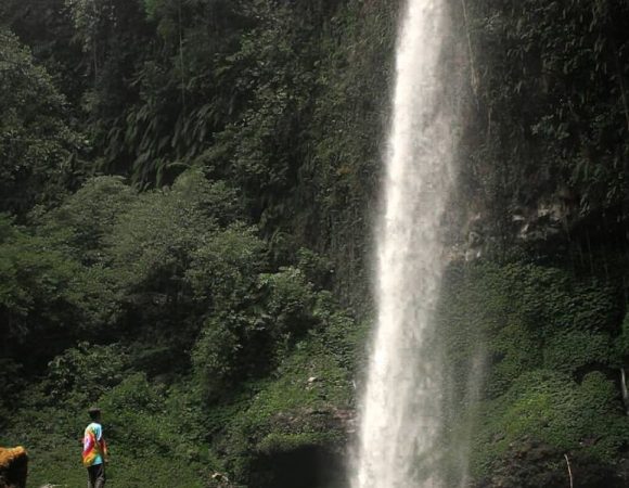 Air Terjun Lider: Lokasi, Harga Tiket Masuk, dan Daya Tariknya