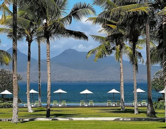 Hotel Dialoog Banyuwangi: Lokasi, Daftar Harga, & Pesonanya