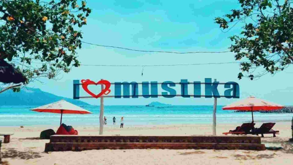 pantai-mustika-banyuwangi