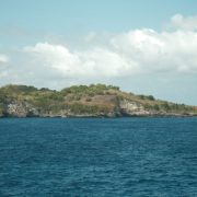 Pulau Bedil dan Green Island: Destinasi Menarik di Banyuwangi