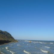 Tiket Masuk Pantai Teluk Hijau Banyuwangi & Lokasinya, Catat!